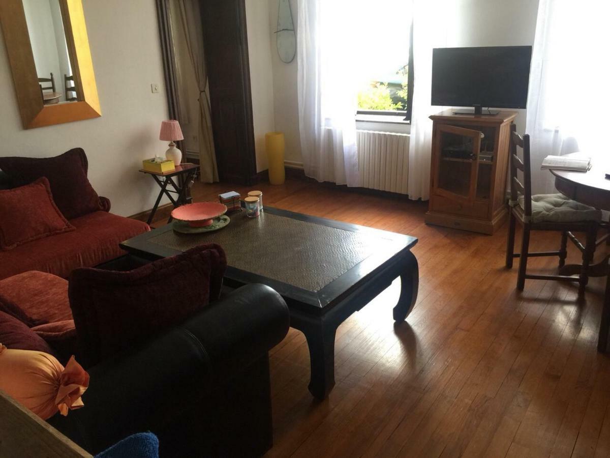 100m2, Jardin Prive, 3 A Apartment