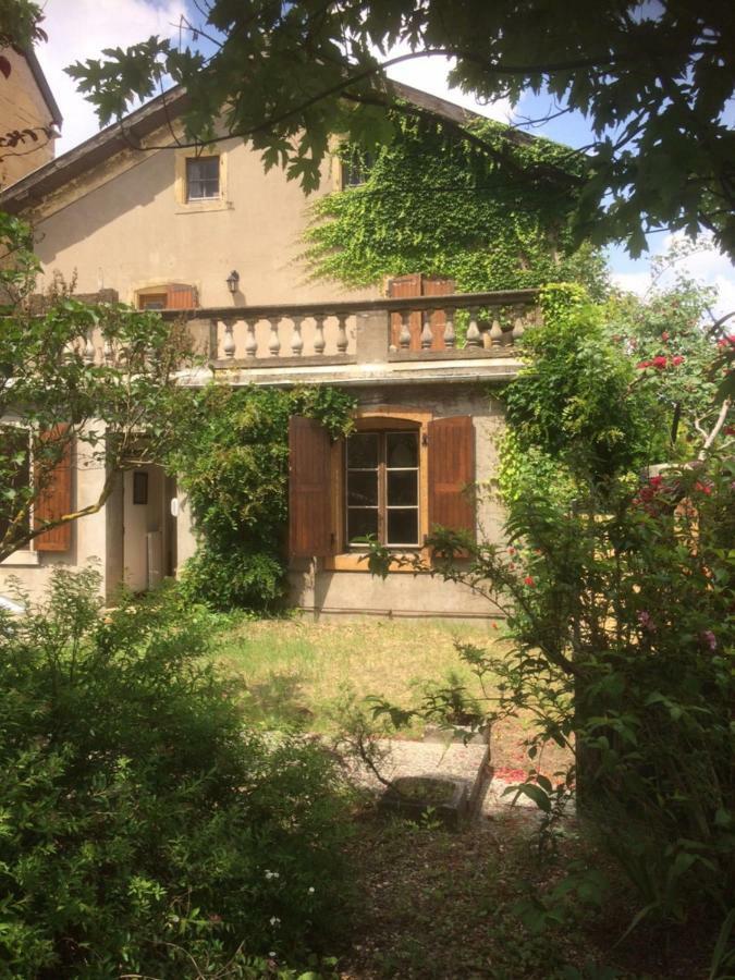 100m2, Jardin Prive, 3 A Apartment *