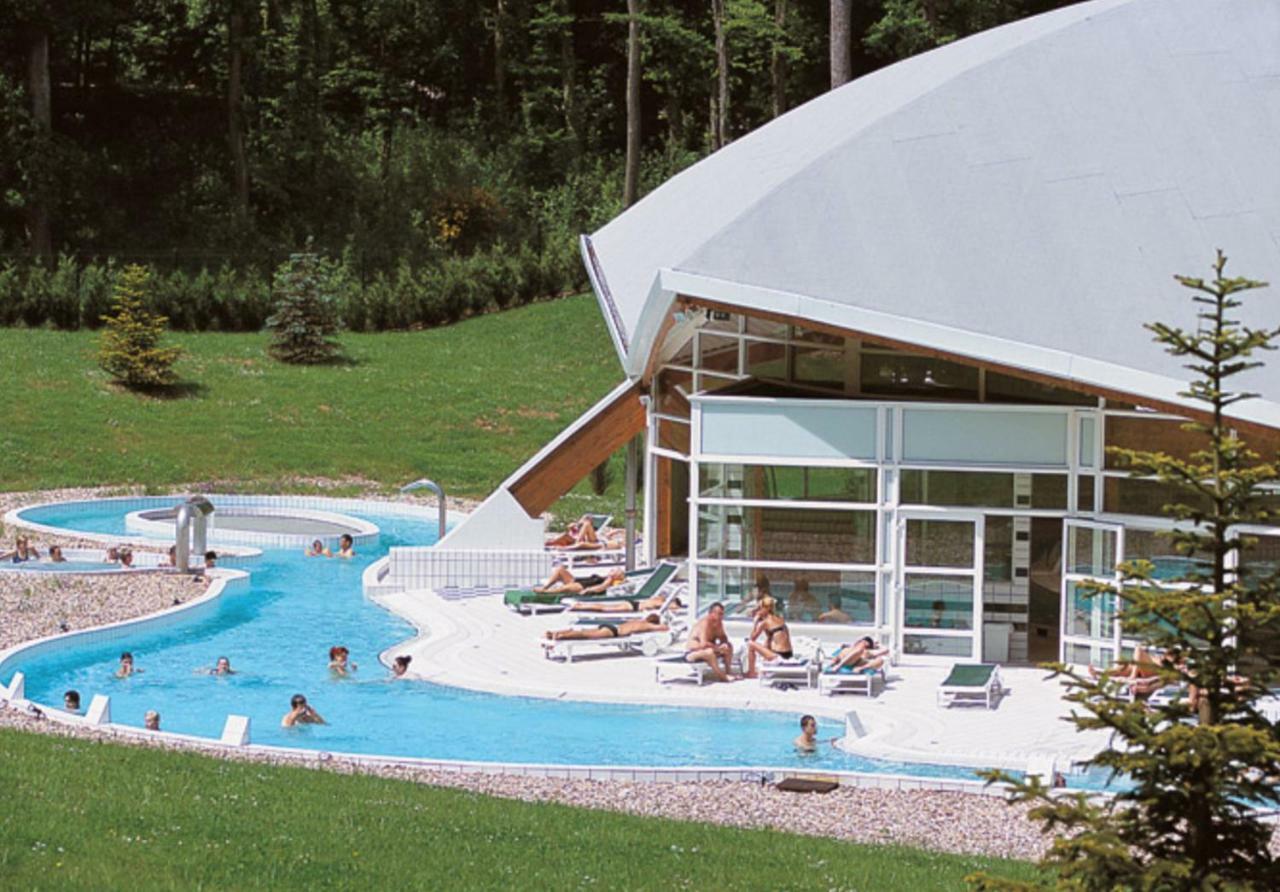 100m2, Jardin Prive, 3 A Apartment *
