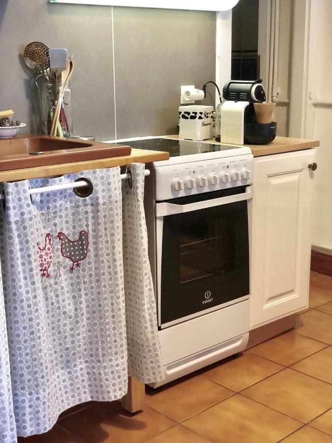 100m2, Jardin Privé, 3 à *
