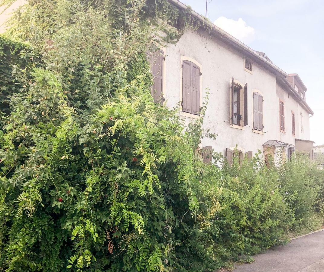 100m2, Jardin Privé, 3 à *